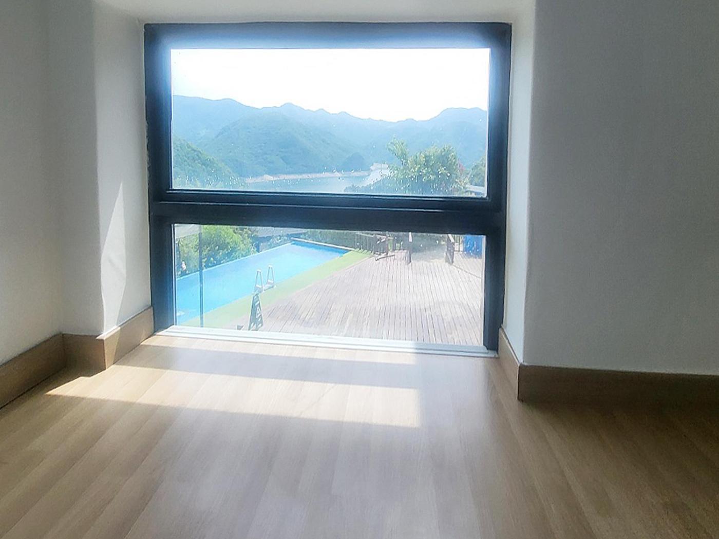 Penatess Pool Villa Cshungdzsu Kültér fotó