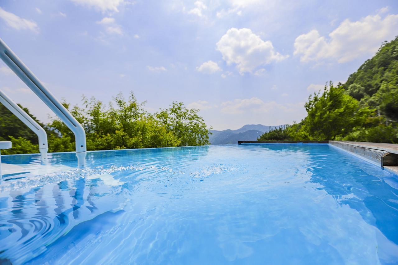 Penatess Pool Villa Cshungdzsu Kültér fotó